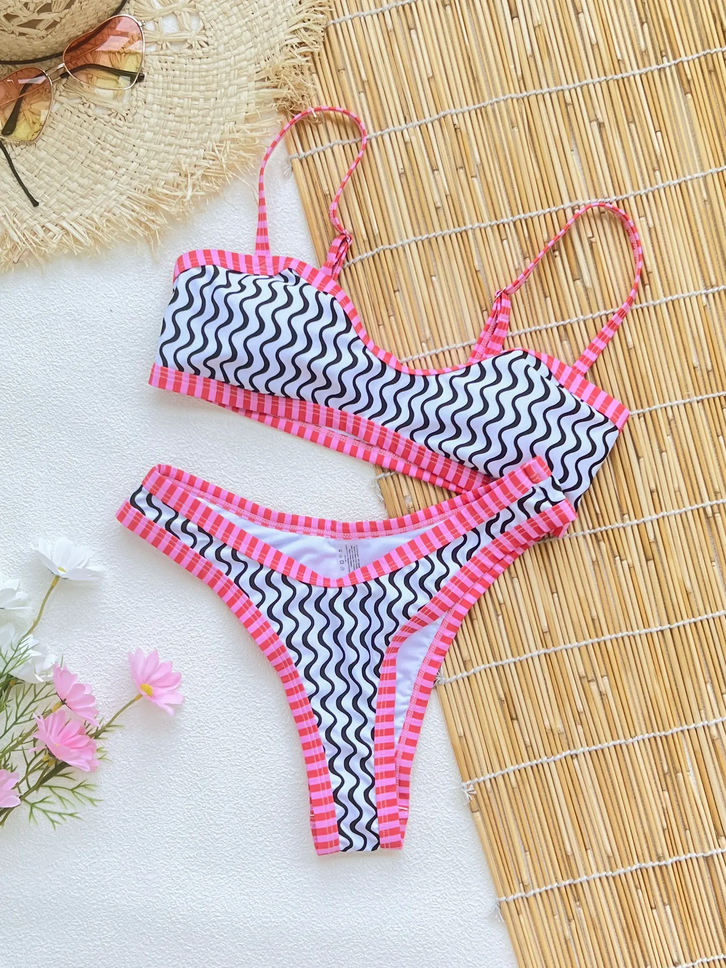

Sexy Pink Striped Bikini Set 2025 Women Halter Push Up Bra Thong Swimsuit Brazilian Beach Bathing Suit Micro Swimwear Biquini