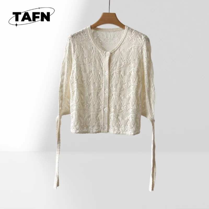 

Three-Dimensional Handmade Crocheted Ladies Classic White Shirt Button Down Office Blouse Tunic Style Casual Loose BlouseAH0215