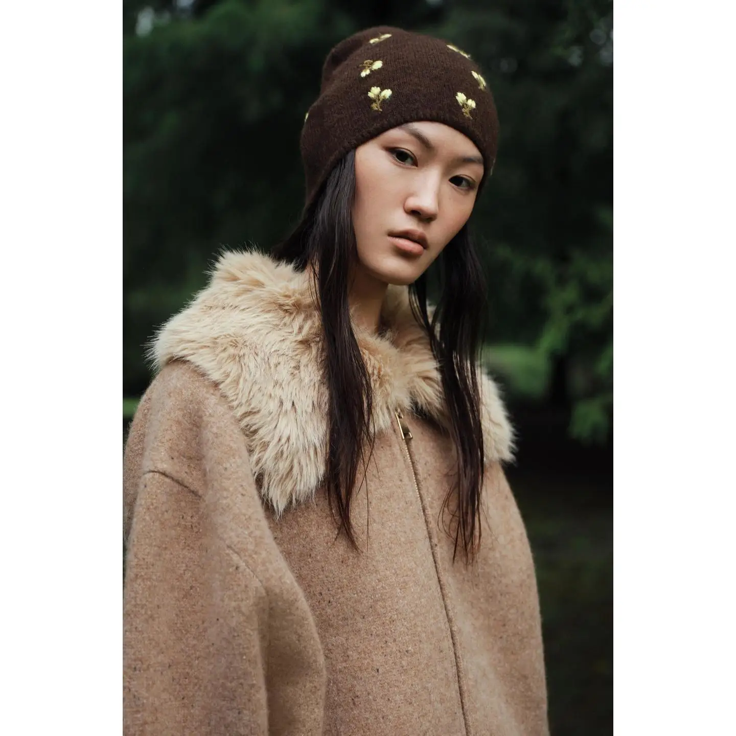 

Faionable Loose Artificial Fur Jaet Collar Zipper Closure Casual Sle Women's ort Outerwear for Early Autumn