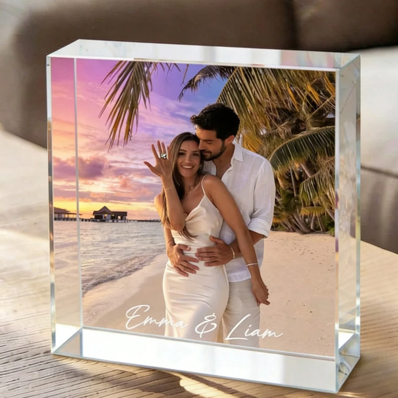 Décoration de bureau personnalisée en acrylique avec options photo personnalisées, y compris des images artistiques, des portraits de couple et des photos de famille