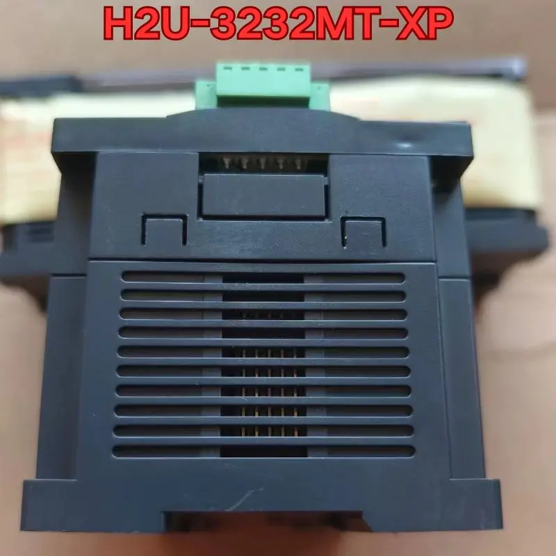 

Б/у модуль ПЛК H2U-3232MT-XP, функциональный тест нормальный. Последние цены на 2026 год.