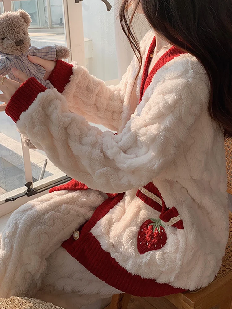 women's-coral-fleece-pajamas-thickened-warm-home-clothes-set-sweet-style-long-sleeve-long-pants-cardigan-style-home-leisure-wear
