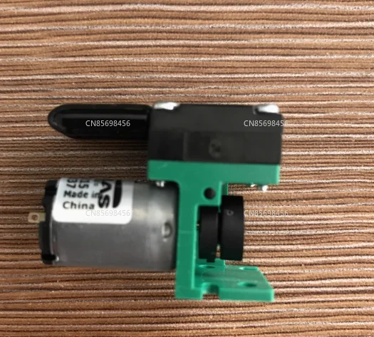 

Миниатюрный мембранный вакуумный насос, матовый вакуумный насос 20020215 -40 кПа 0,5 л/мин