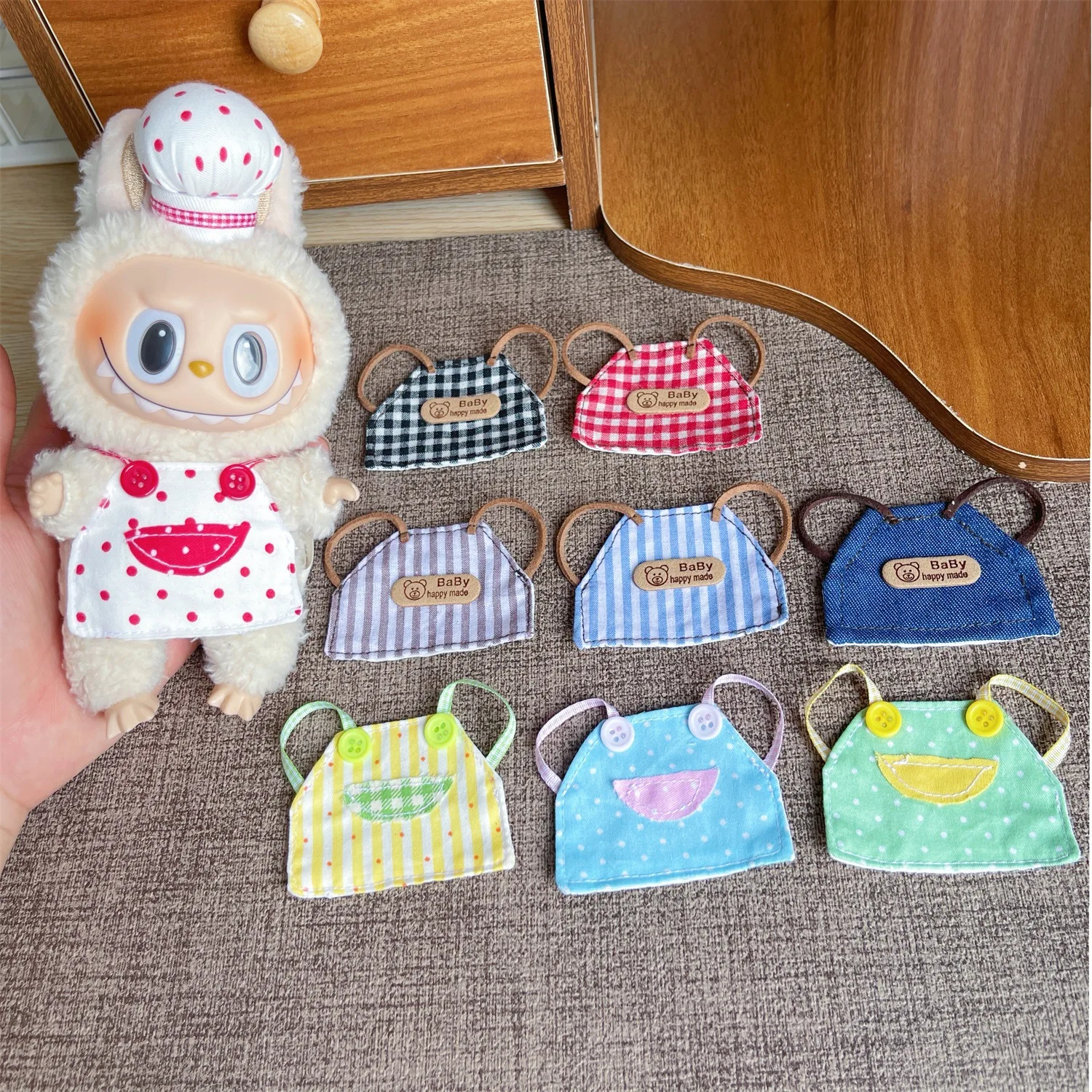 

Labubu interchangeable dress-up Labubu doll 17cm cute accessories handmade apron cotton doll decoration