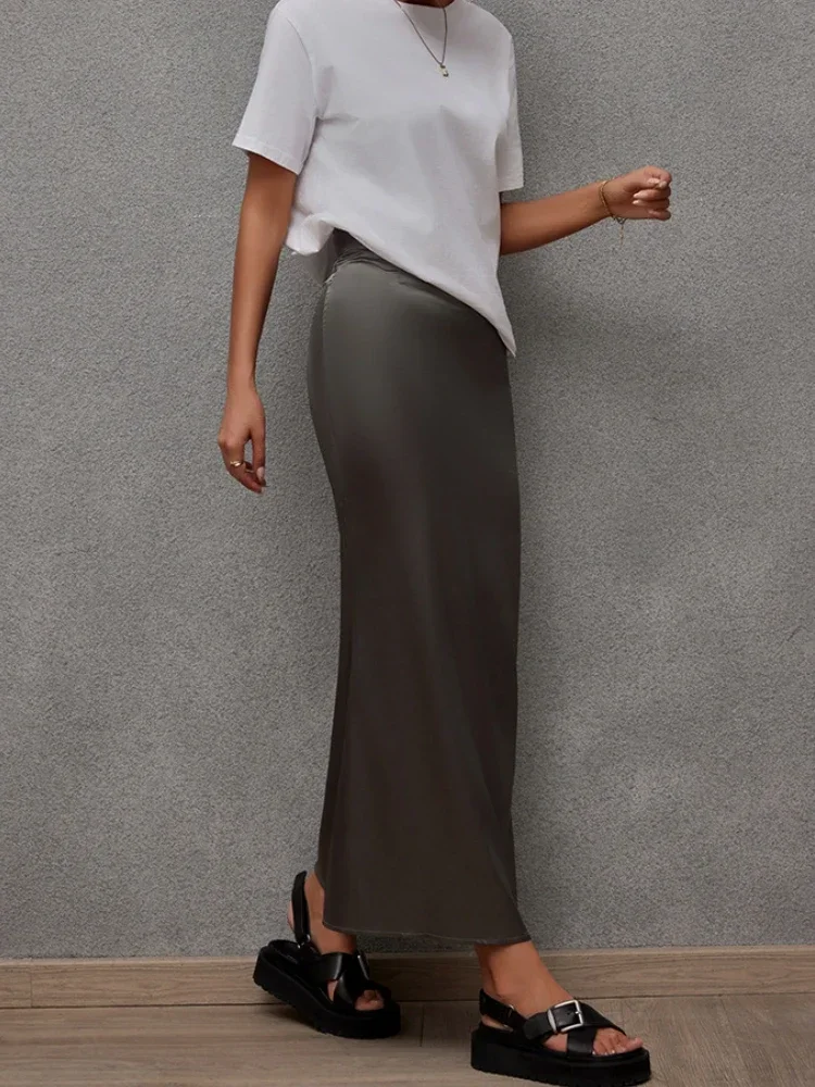 Frühling Sommer 2025, schlichtes Design, neuer Stil, europäische und amerikanische Mode, einfarbig, A-Linie, lässiger Rock, langes Kleid für Damen