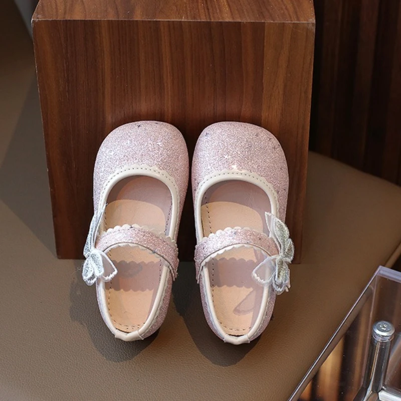 

Fashion Girls Sequined Princess Shoes 2026 Spring New Kids Leather Shoes Cute Versatile Girls Flat Casual Shoe Туфли