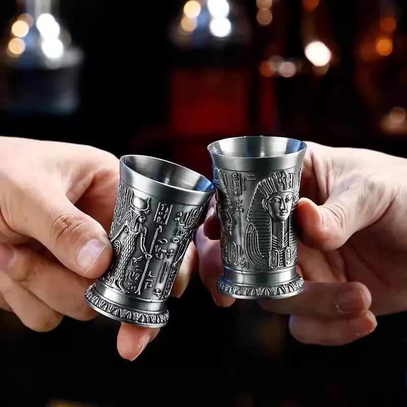 Oude Egypte Totem Art Reliëf Retro Bronzen Likeur Wijn Glas Vermout Absint Cocktail Cup Metal Liquor Wodka Klein Wijnglas
