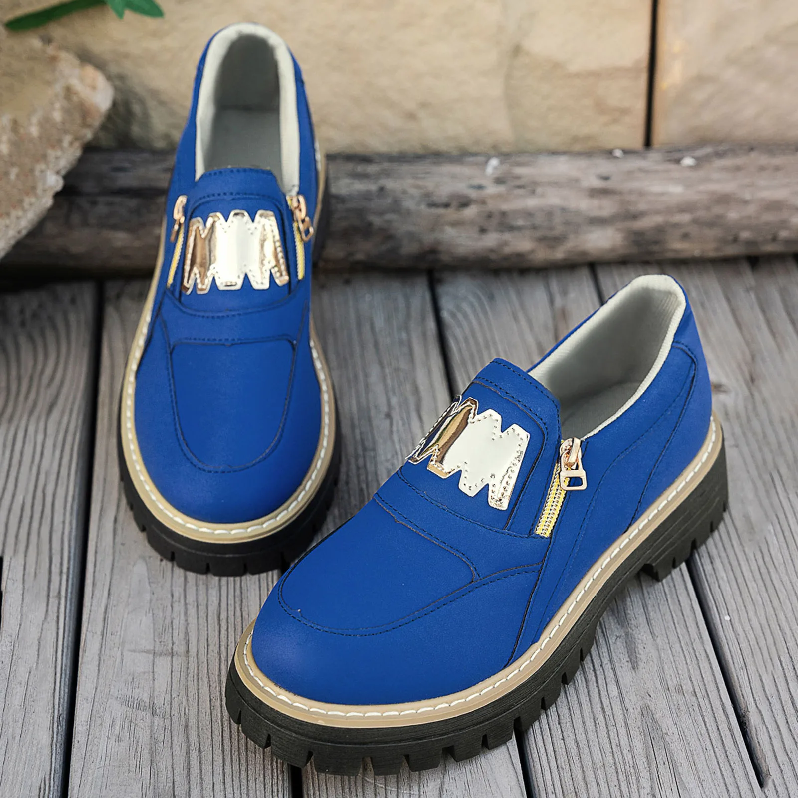 أحذية النساء الكعوب عادية سميكة سوليد أحذية جلدية بدون كعب للنساء المألوف وعادية انغلق زلة فستان كاجوال أحذية حجم 13