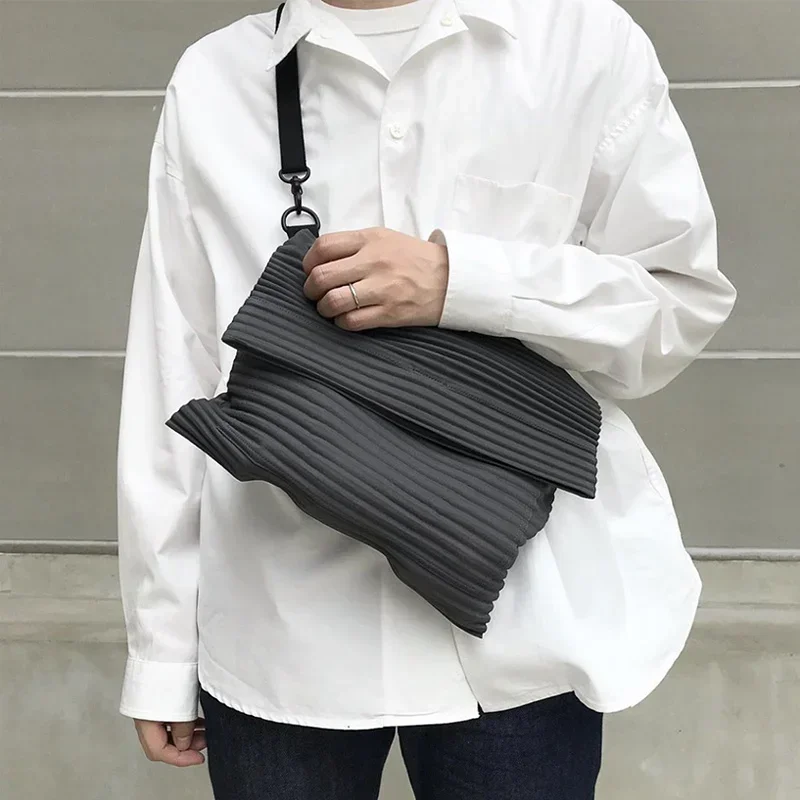 ALSEY Miyake Pleated Men's Shoulder Bags Popular Japanese Style Nylon Versatile Simple Solid Adjustable Shoulder Strap Crossbody