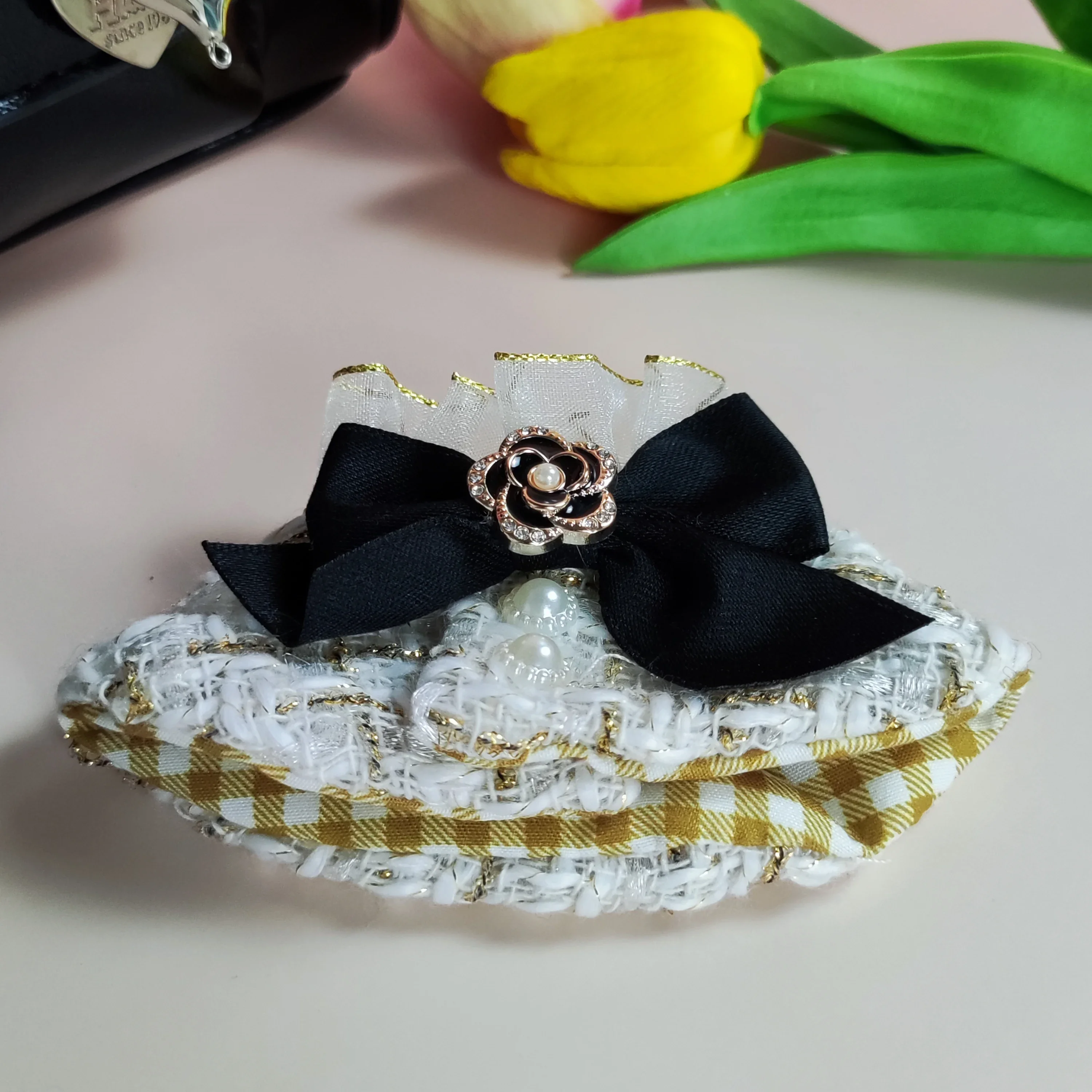 

Clothes for Labubu 15-17cm Gen 1 & 2 Keychain Charm - Chic Capelet Set