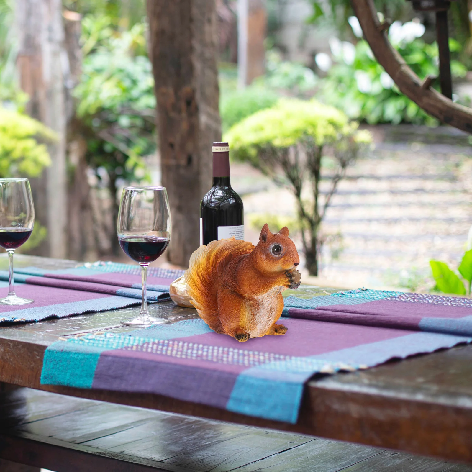 

Squirrel Statues Garden Animal Sculpture Christmas Ornament Vivid Little Resin Figurine Realistic