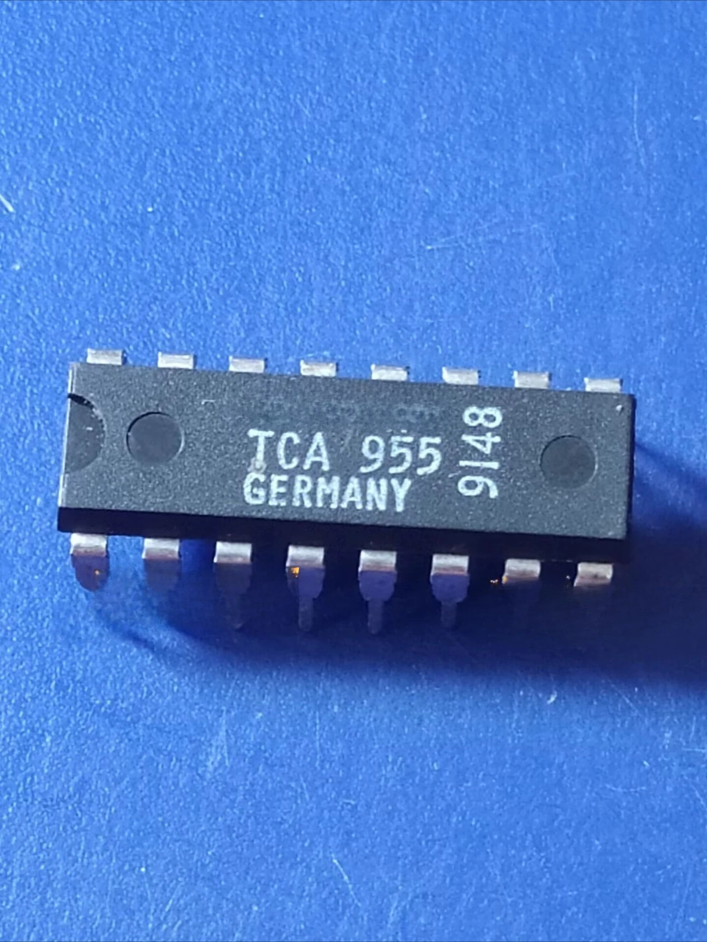 

TCA955 DIP integrated circuit chip, brand new and original