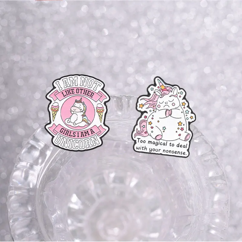 Niedliches Regenbogen-Einhorn-Lese-Geist-Emaille-Abzeichen, sarkastischer Text, Anstecknadel, Kawaii-Dekorationsbrosche, Set für Taschen-Accessoires, Geschenk – Detail 7