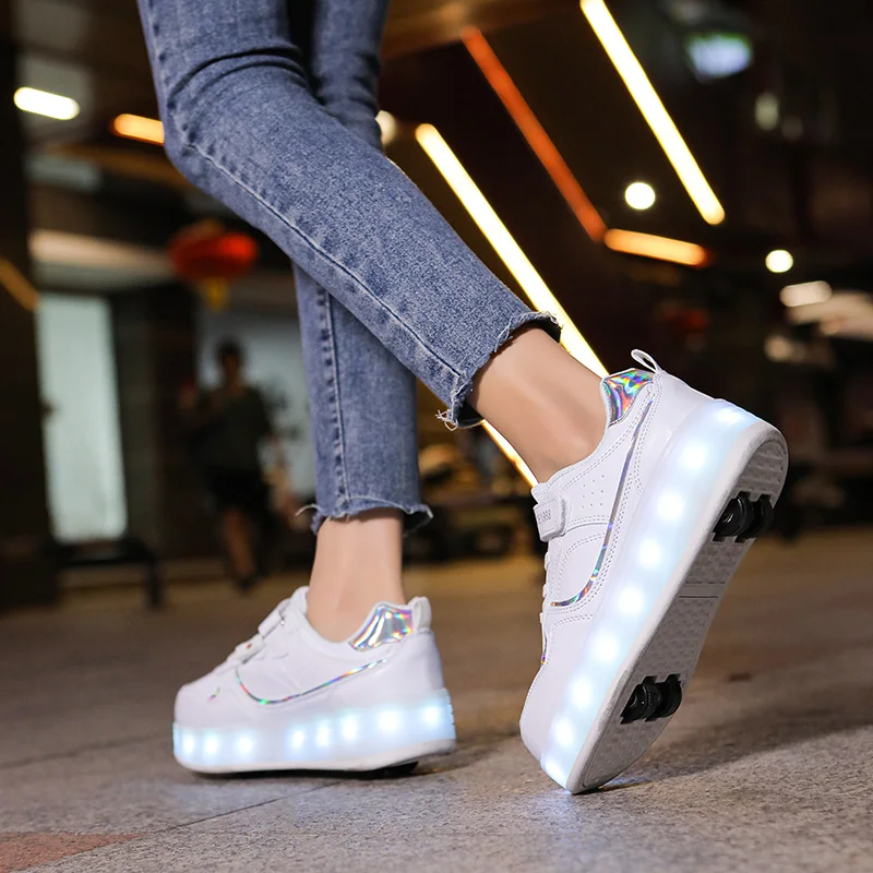 Roller Skate Shoes Kids Boys Girls Flashing Light 4 Wheel Roller Shoes Led Light Luminous Sneakers Outdoor Casual Shoes Children