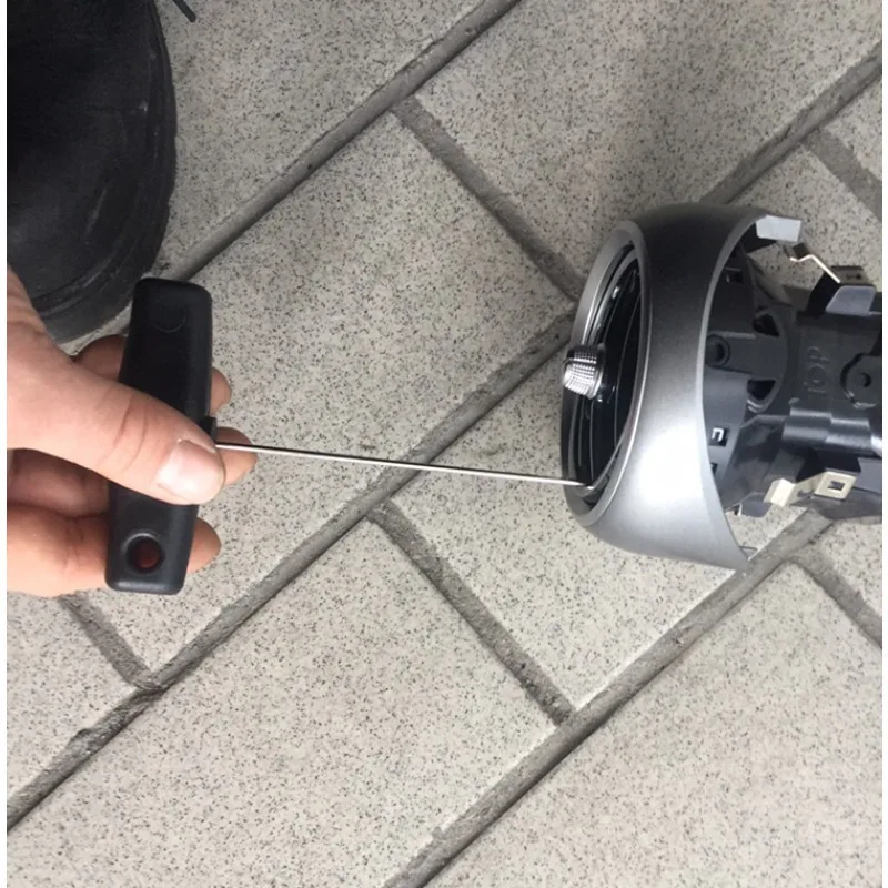 Suitable for Mercedes-Benz Audi T40207 Air Conditioner Outlet Trend Removal Hook Instrument Panel Removal Hook Special Tool