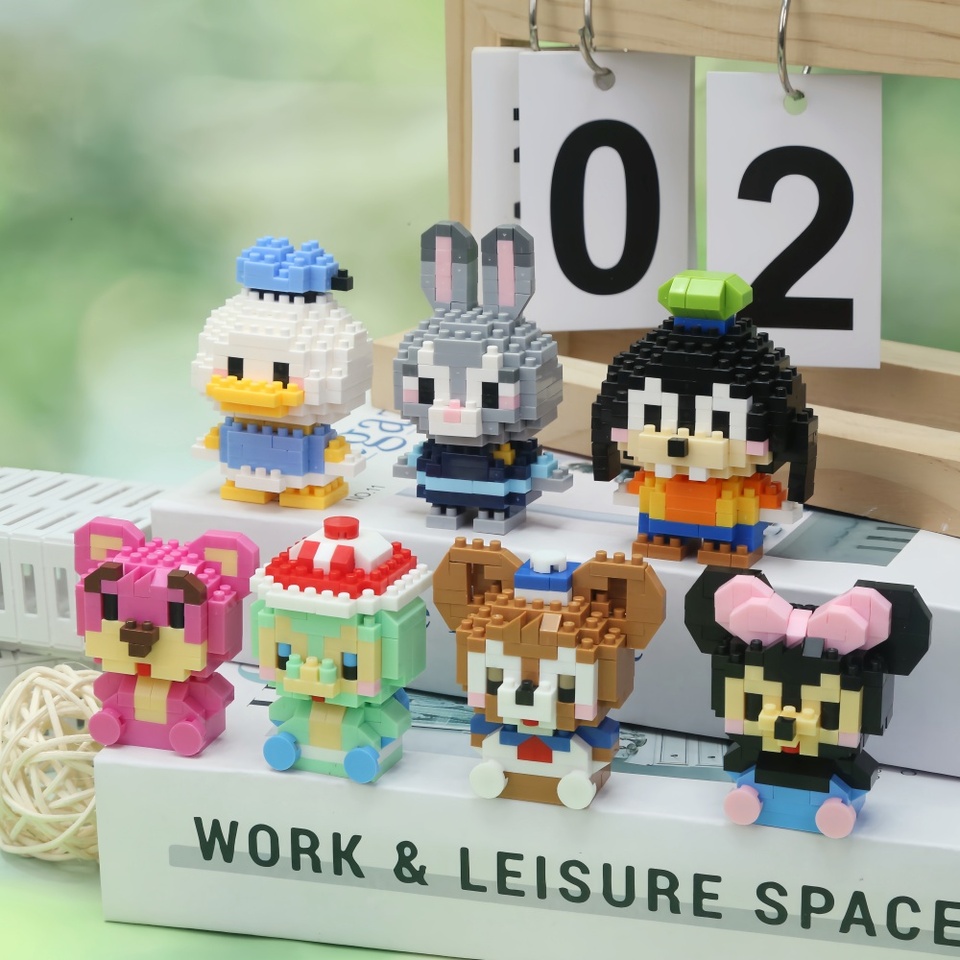  Disney Mini Building Blocks Birthday LinaBell StellaLou Mickey Minnie Donald Duck Winnie Nick Cartoon Blocks Toys Colorful Gift 