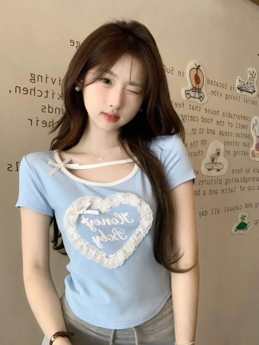 

Japan Fashionable Lace Splicing Short-Sleeved T-Shirt Slim Fit Short Design Sweet Bottoming Top