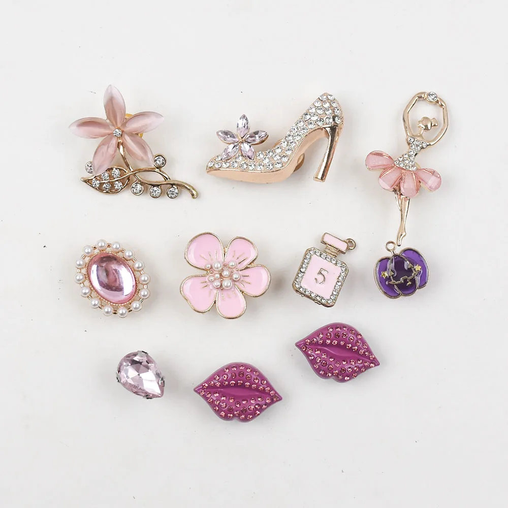 New Lip Girl Xiaoxiangfeng Hole Shoe Charms Decorations Fashion Jewelry Shoe Flower Shoes Buckle DIY 3D Hole Shoe Accessories