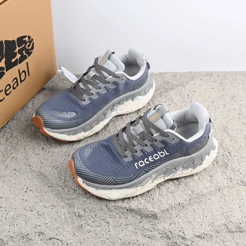 Unisex Lightweight Breathable Outdoor Running Shoes Low Cut Mesh Uppers Rubber Outsoles EVA Midsoles Anti Slip Shock Absorption