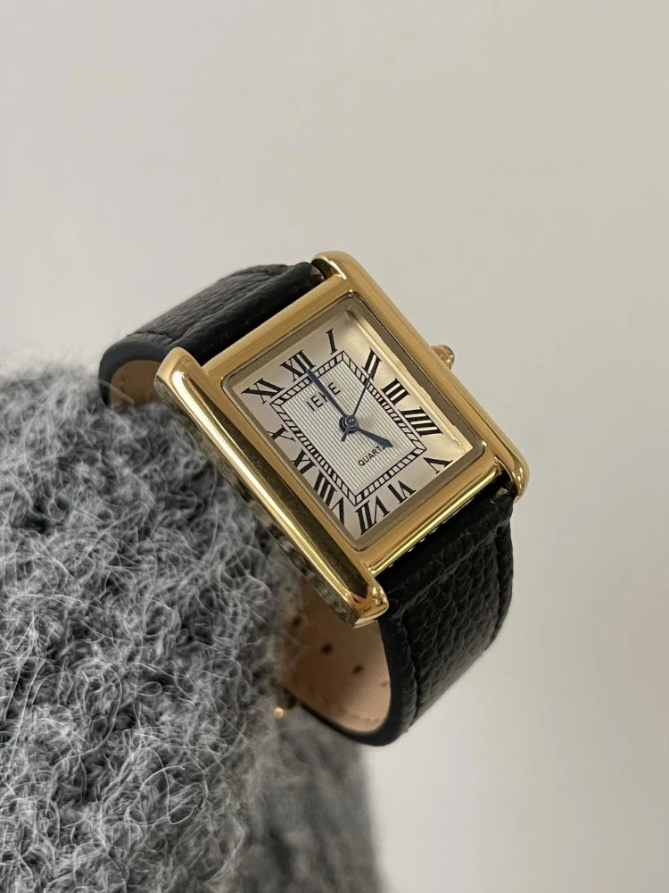 Винтажные французские женские часы, легкие роскошные нишевые тонкие модные кварцевые женские часы с ремнем, черные reloj de mujer montres femmes