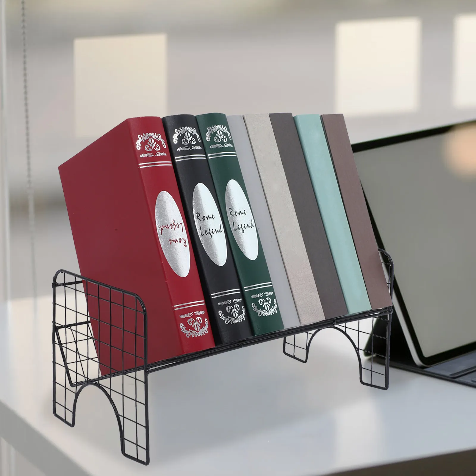 Desktop Iron Bookshelf Compact Metal Magazine Holder Vinyl Record Display Stand Multi-Function Book Organizer for Small Spaces