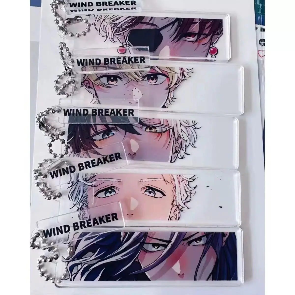 Llavero de Anime de la serie de ojos rompevientos para mujer, llavero acrílico Sakura Haruka para hombre, llavero de Suou Hayato, colgante para bolso, regalo ornamental