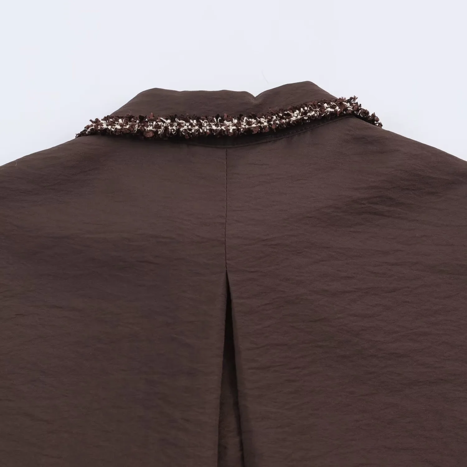 European and American style 2025 winter new product women's clothing design sense lapel long sleeved trimmed construction shirt