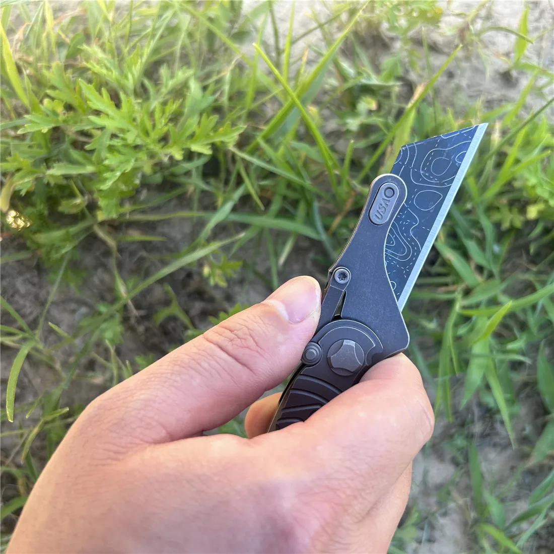 

1PC Eagle Claw EDC Pocket Tool Titanium Alloy Quick-Open Folding Knife with Replaceable Blades