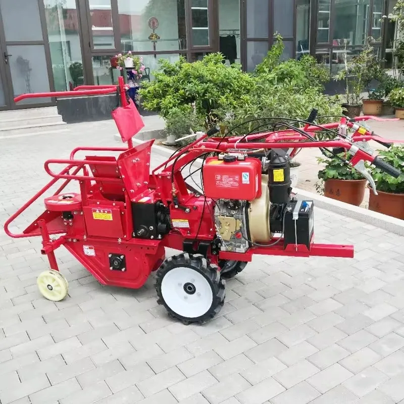Suitable for diesel self-propelled corn harvester