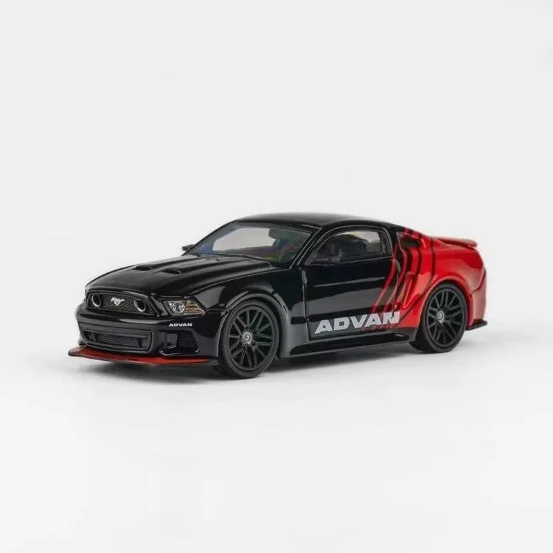 DCM 1/64 フォード マスタング GT 2014 合金おもちゃ自動車ダイキャストメタルモデルギフト