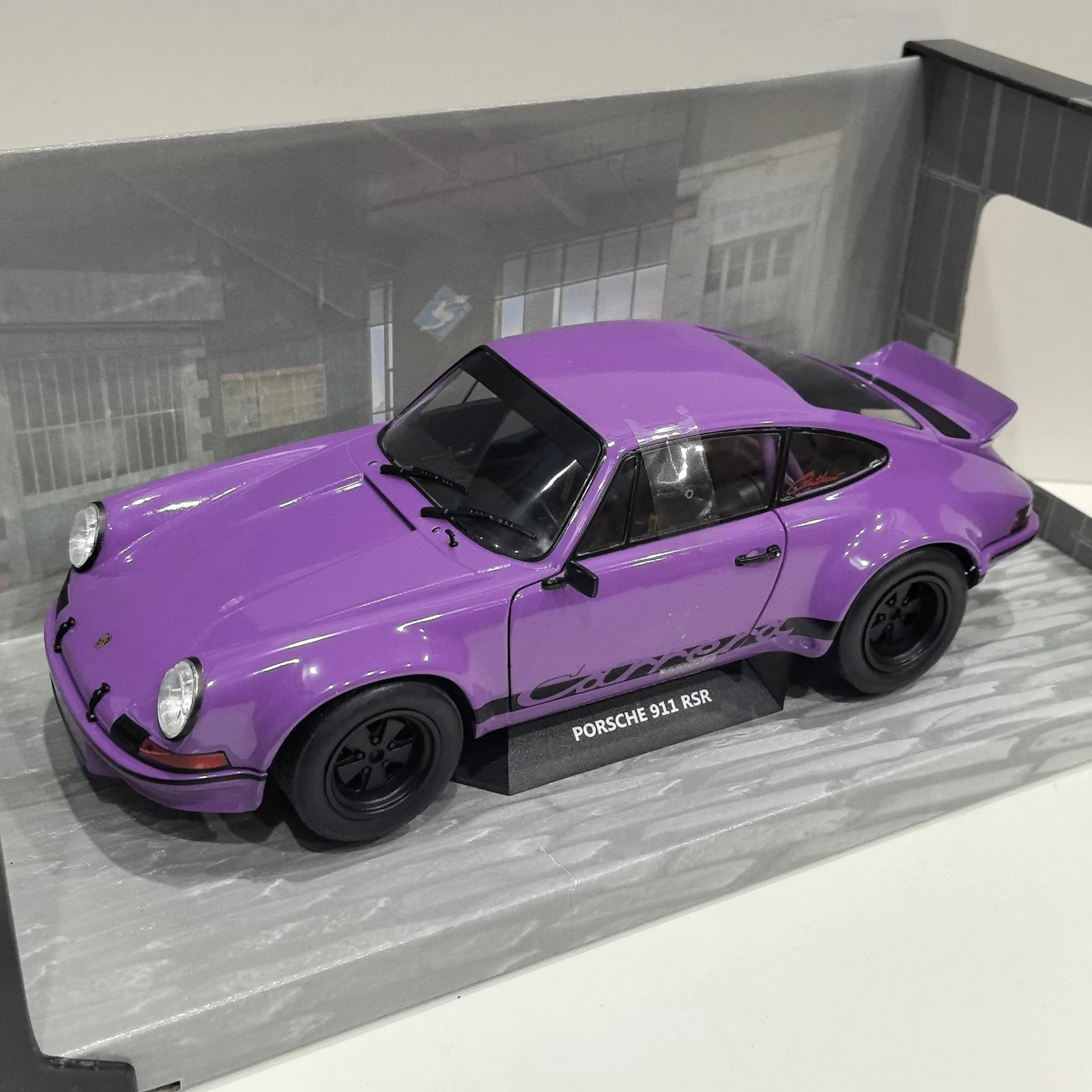 

Diecast SOLIDO 1/18 Scale PORSCHE 911 RSR 1973 Alloy Car Model Collectible Toy Gift Souvenir Display Ornaments