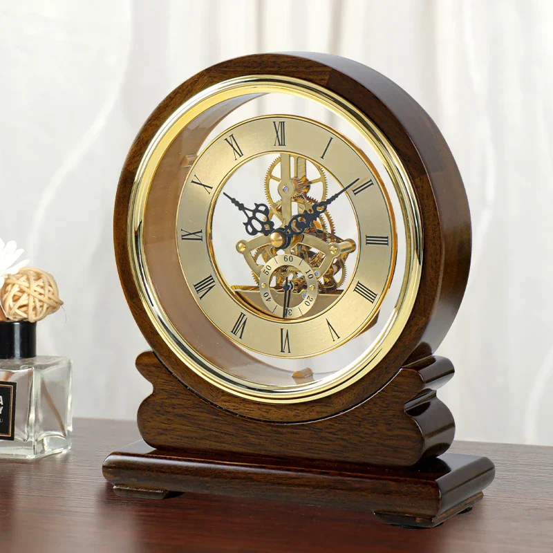 Italian Design Luxury Desk Clock Vintage Electronic Modern Accessories Table Clocks Silent Decoration Home Decor Cloches LLTC