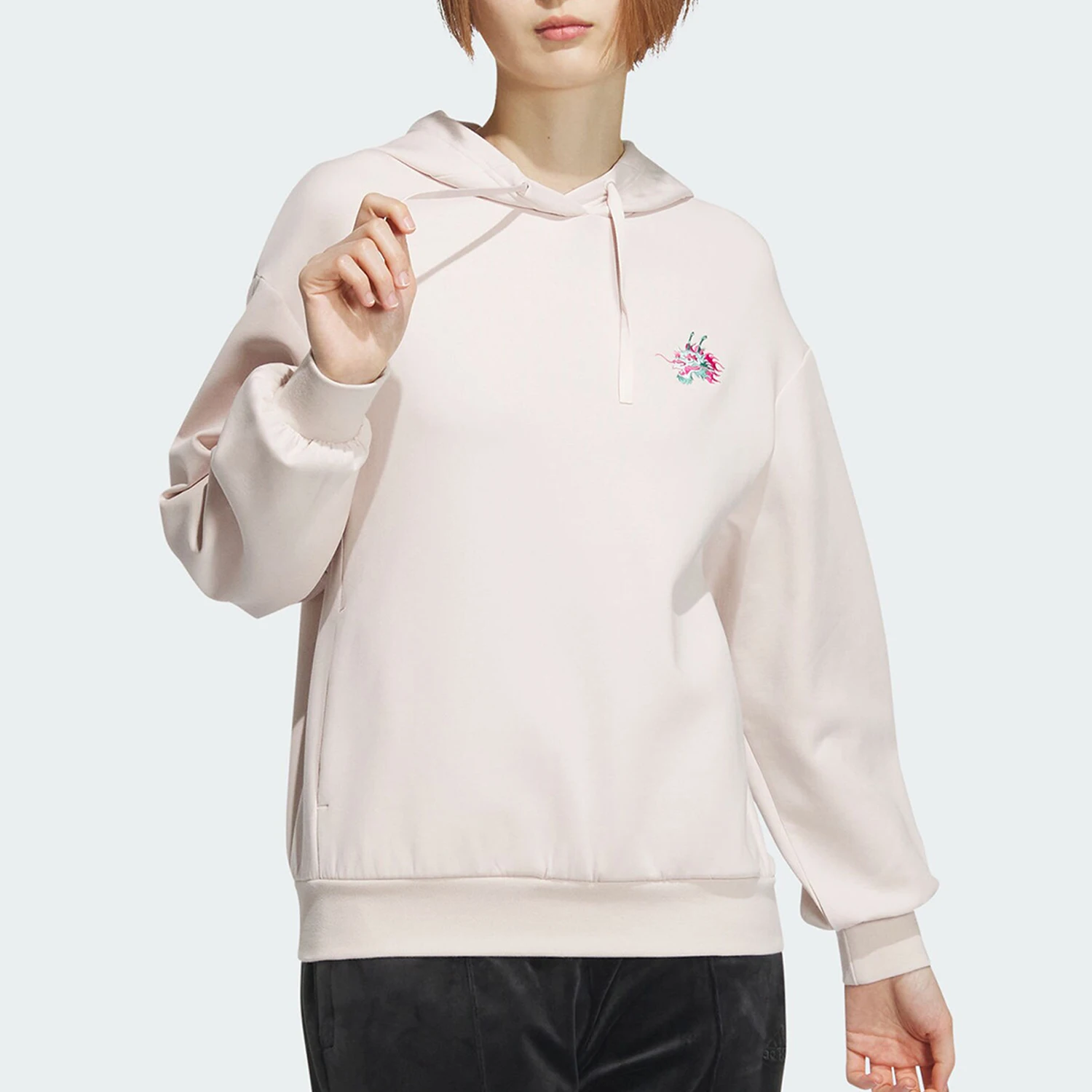 

Adidas Весенняя новая женская повседневная толстовка с капюшоном JE6102