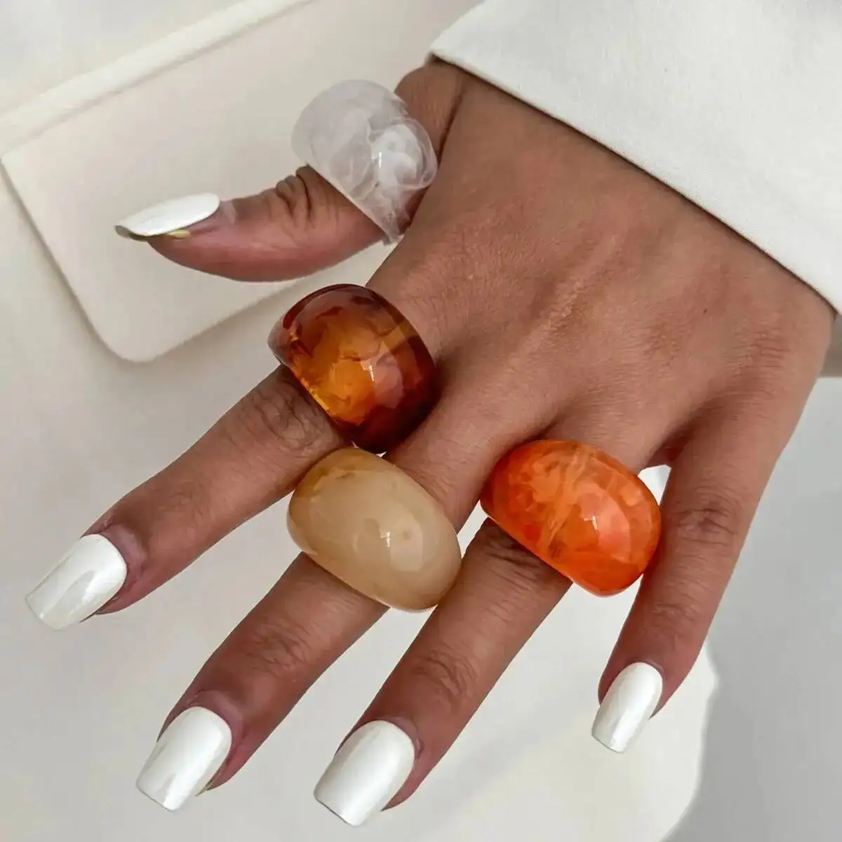 KunJoe Trendy Smooth Brown Orange Resin Acrylic Rings for Women Minimalist Geometric Chunky Ring Set Autumn/Winter Jewelry New
