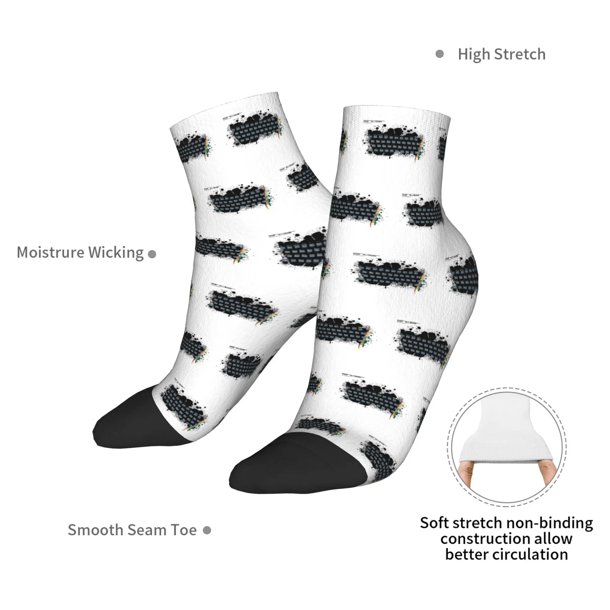 All Seasons Retro Gaming Art  - ZX Spectrum Socks Harajuku  Sport Middle Tube Socks Soft Casual Stockings for Men Women