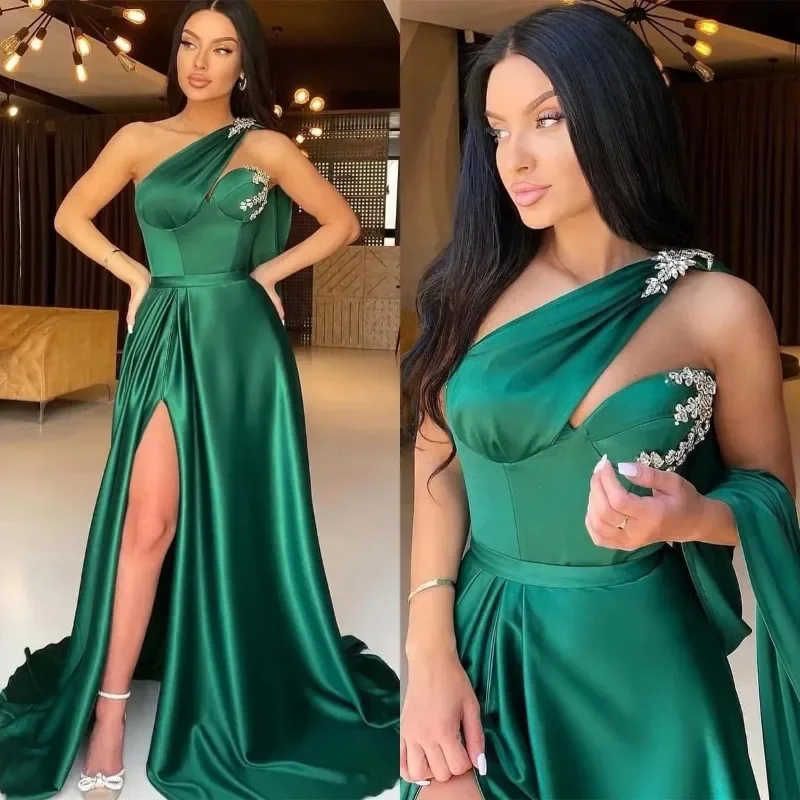 Wakuta Damen One Shoulder Satin Ballkleider mit hoch geschlitzten langen A-Linie Perlen formelle Abendkleider vestido de noiva