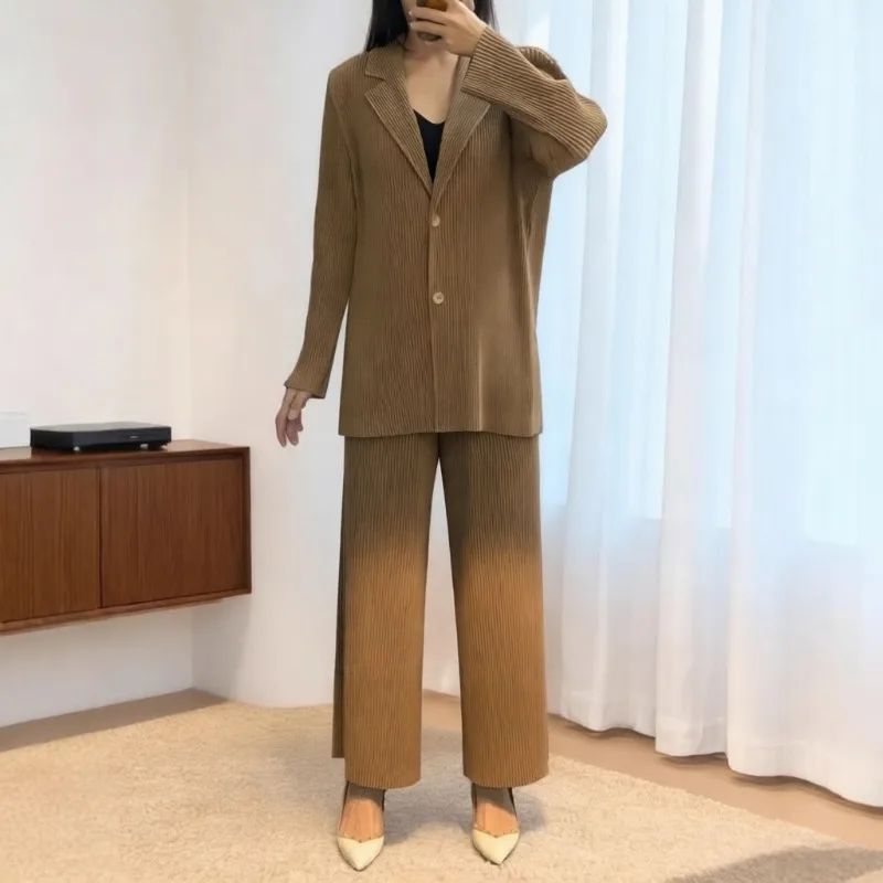 

Miyake Classic Pleated Jacket 2 Piece Men's Women's Simple Casual Suit Top Straight Leg Wide Leg Pants Clothing Wrinkle-Free