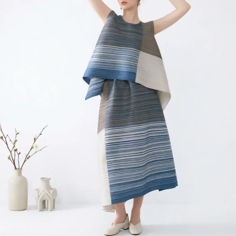 

Miyake Pleated T-Shirt 2026 Striped Color-Block Sleeveless Top Elastic Waist Irregular Skirt Women Stretch Lightweight Clothing