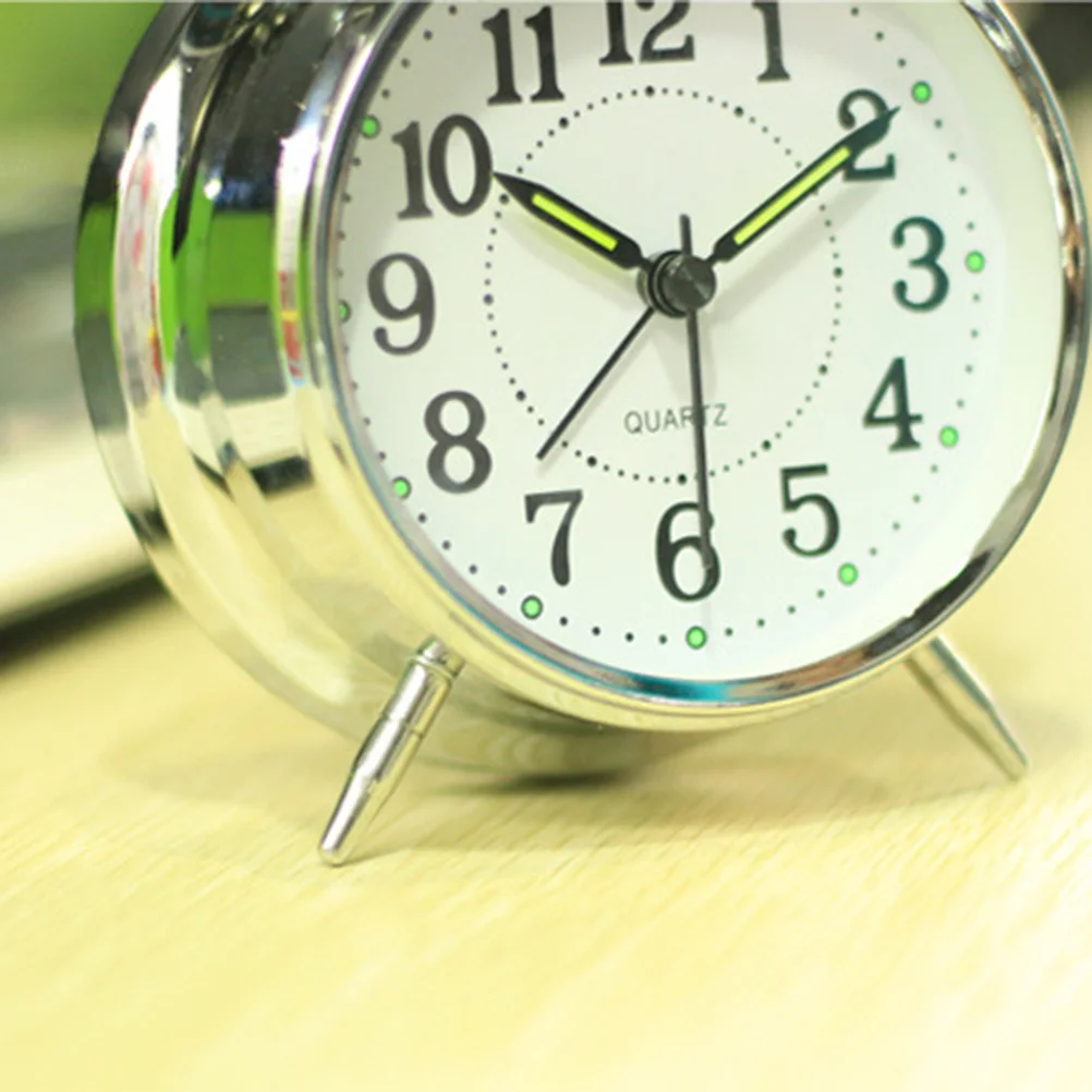 

Silent Round Small Alarm Clock Silver Metal Desk Clock Quiet Night Light for Bedroom Table Decoration Alarm Clocks