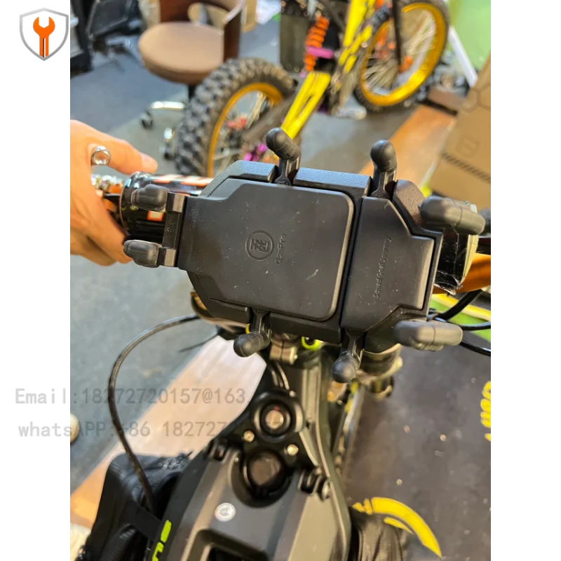Modify the shockproof mobile phone holder!
