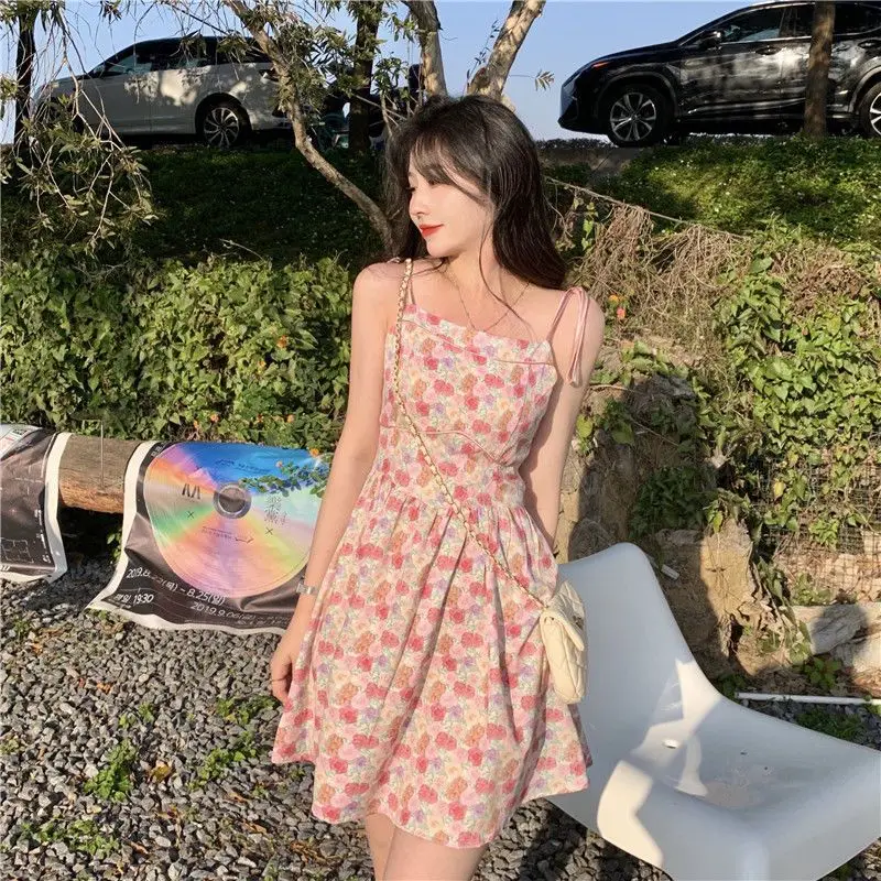 ดอกไม้พิมพ์กระโปรงผู้หญิงฤดูร้อน 2025 ใหม่ Slim High เอวอ่อนโยนชุดมินิเกาหลีแฟชั่น Vestido