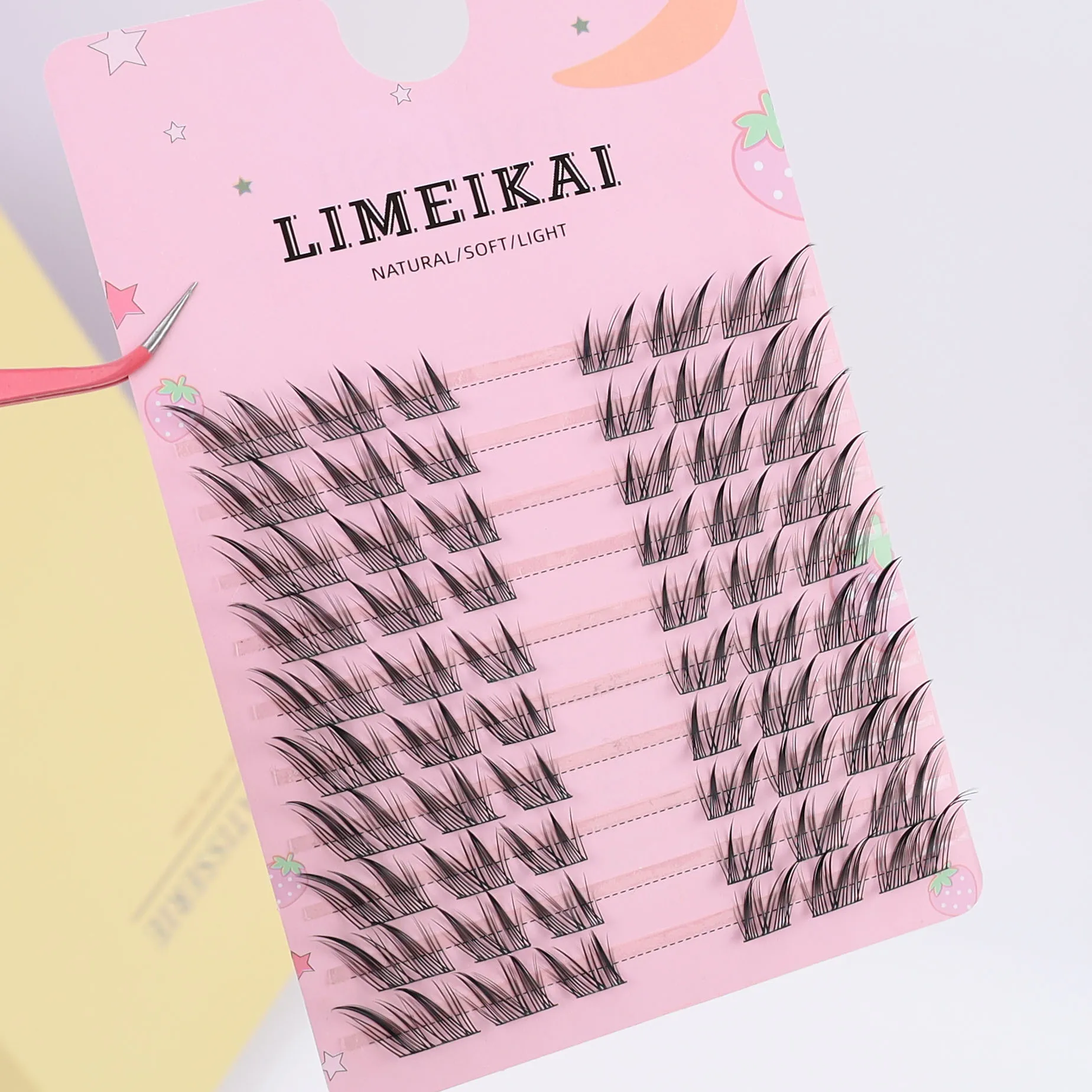 自然な見た目のアニメ風つけまつげ DIYまつげエクステセット+まつげ接着剤+まつげクリップ -60束、9-14mm、Cカール