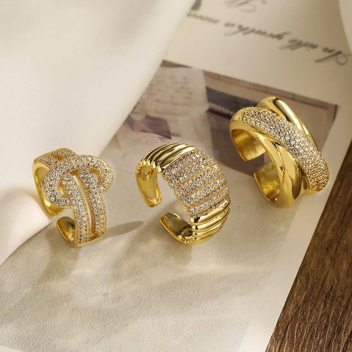Mafisar moda de lujo Color dorado circón sentido del diseño anillos geométricos irregulares alta calidad joyería de fiesta con personalidad para mujer