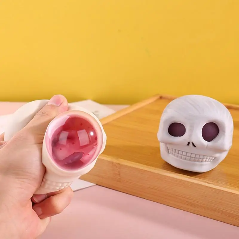 

Gothic Skull head Squeeze Toy Stress Relief Vent Kneading Decompressions Toy Halloween Party Favors Gift for Adult Toddler