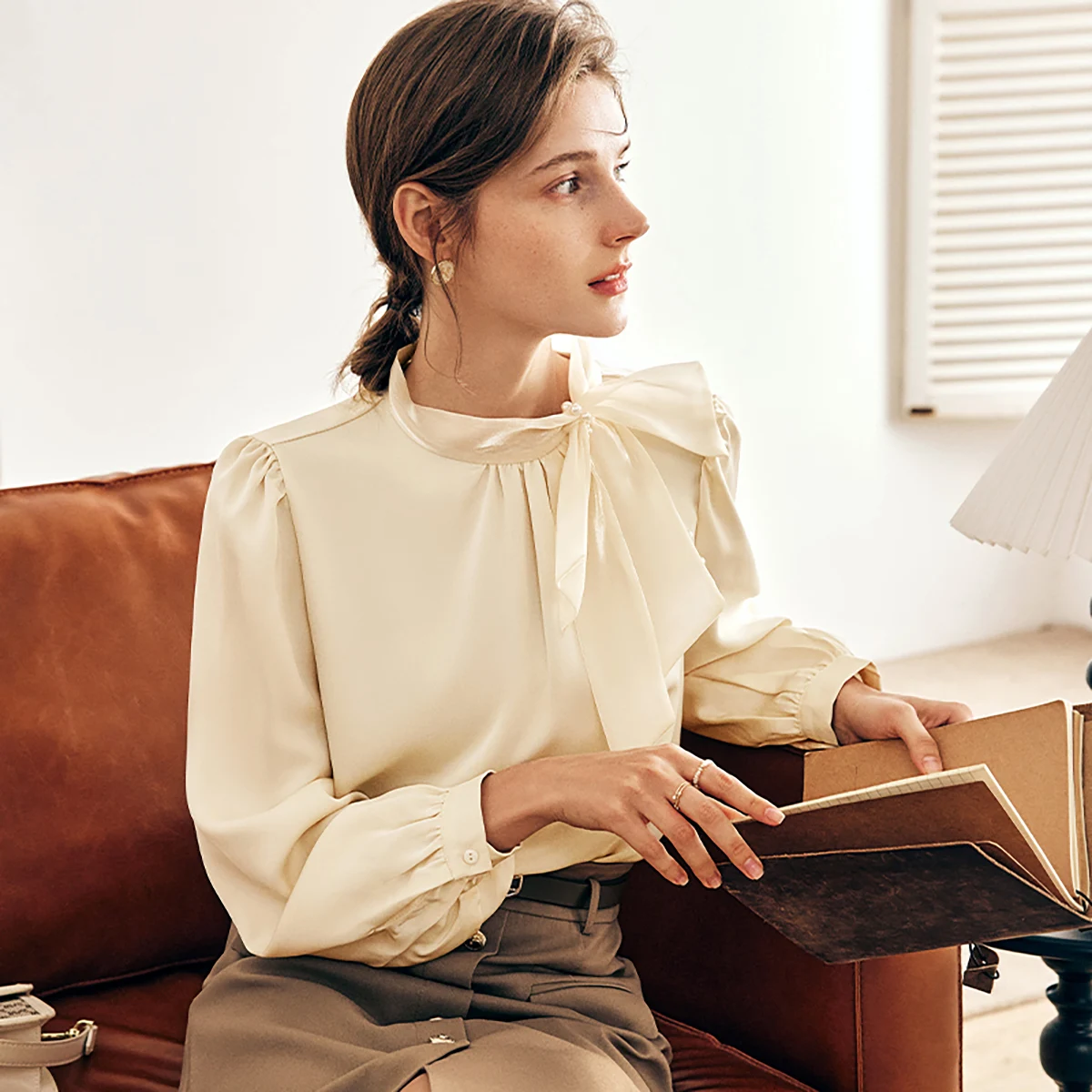 OLrain Women's French Satin Blouse 2025 Autumn Loose Tie Neck Long Sleeve Shirt Elegant Pearl tops Woman Clothing O23CX63860