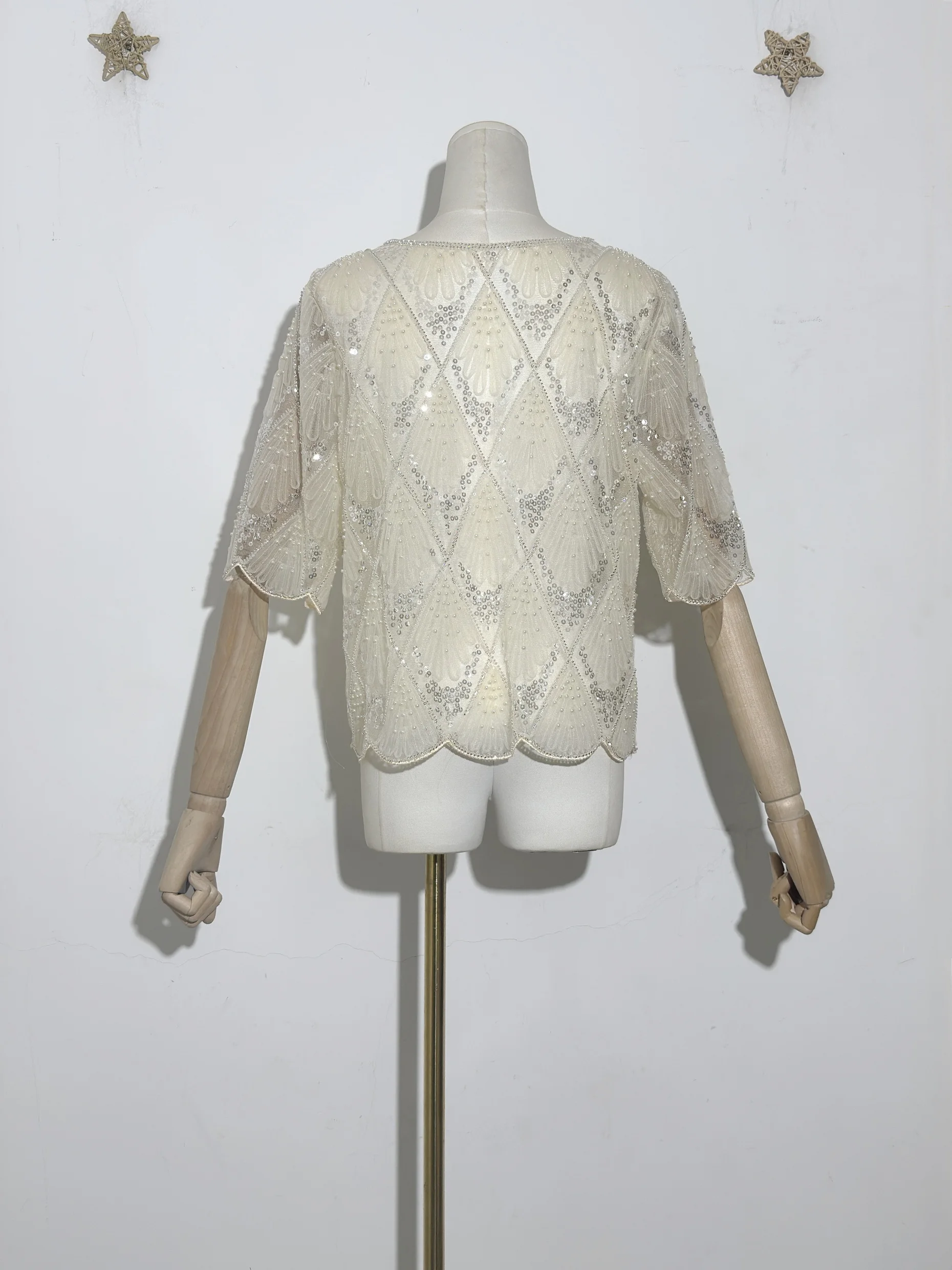 Amzing Vintage Donna Ricamo in pizzo Paillettes Perla Perline O-Collo Manica corta Canotta Camicetta Pullover Bella T-shirt streetwear