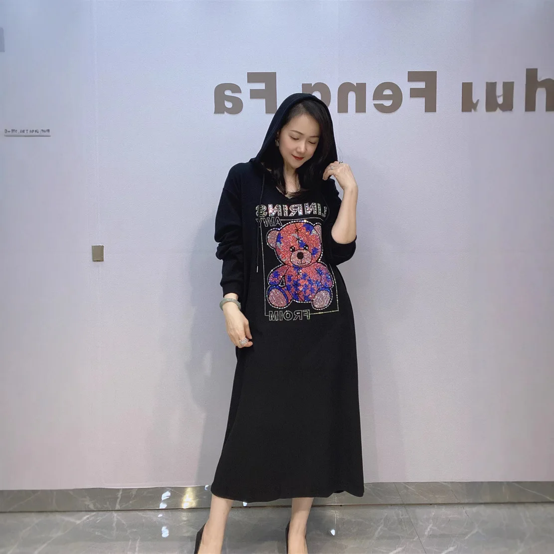 European Goods Hooded Dress for Women Autumn and Winter Black Dress Long Loose Casual Hot Diamond Cartoon Bear Dresses