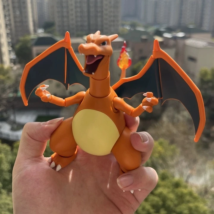 新しいポケモン本物のリザードン-greninja-ceruledge-meowscarada-組み立て可動子供のおもちゃの装飾品コレクションアクセサリーギフト