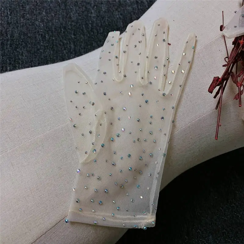 White Champagne Short Wedding Gloves Wrist Length Rhinestones Beaded Bridal Dress Transparent Sheer Gloves Wedding Accessories