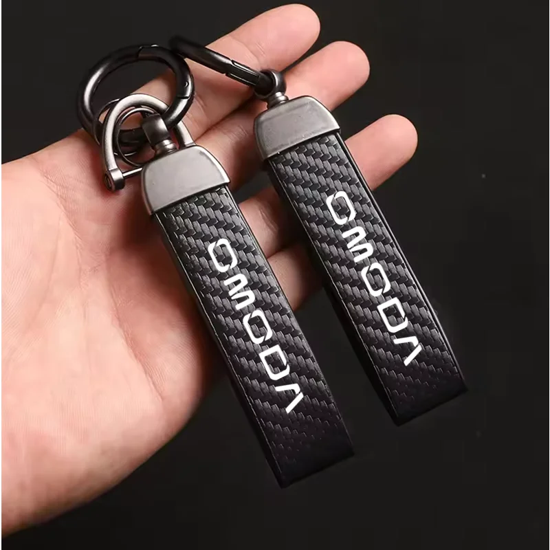 For Chery OMODA 5 S5 O5 E5 C5 PRO PHEV Car Carbon Fiber Leather Keychain Horseshoe Buckle Jewelry Auto Accessories 3